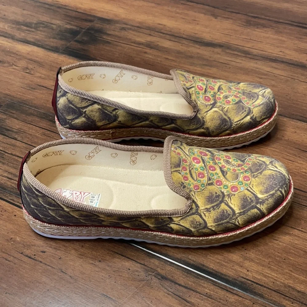 Goby slip on espadrilles size 40 snake design